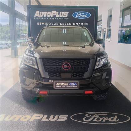 NISSAN FRONTIER 2.3 16V TURBO DIESEL PRO4X CD 4X4 AUTOMÁTICO NISSAN FRONTIER 2.3 16V TURBO DIESEL PRO4X CD 4X4 AUTOMÁTICO